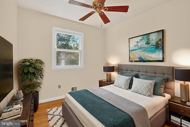 6120 SQUIRE LN, Alexandria, VA 22310