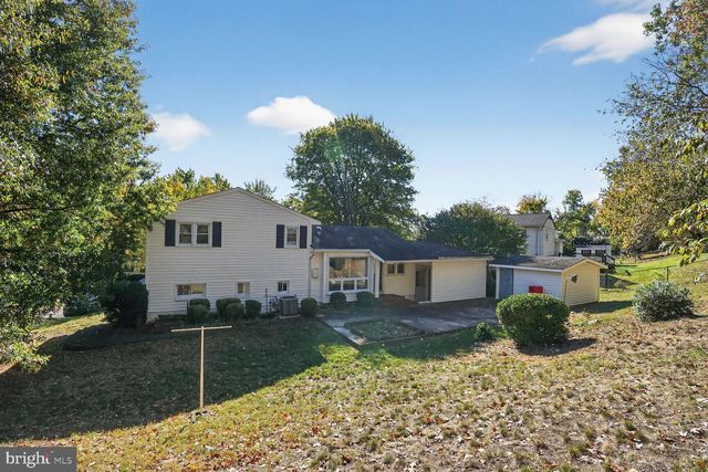 6120 SQUIRE LN, Alexandria, VA 22310