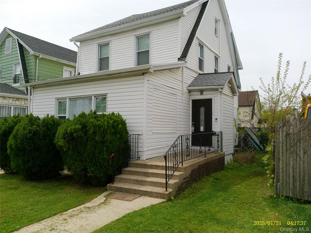 12128 194th Street, Springfield Gardens, NY 11413