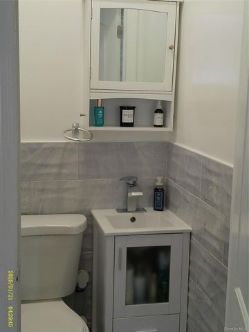 12128 194th Street, Springfield Gardens, NY 11413