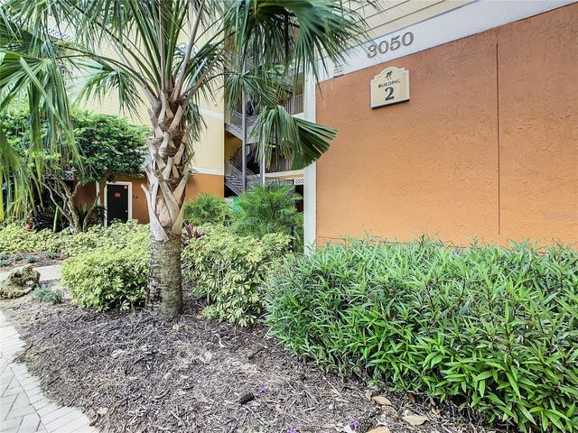 3050 PIRATES RETREAT COURT 207, Kissimmee, FL 34747
