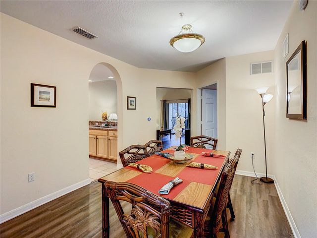 3050 PIRATES RETREAT COURT 207, Kissimmee, FL 34747
