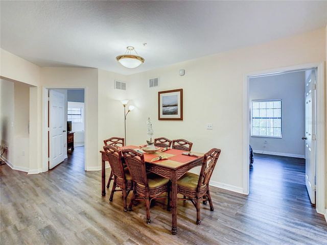 3050 PIRATES RETREAT COURT 207, Kissimmee, FL 34747
