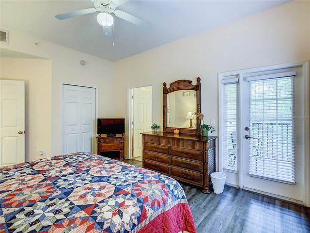 3050 PIRATES RETREAT COURT 207, Kissimmee, FL 34747