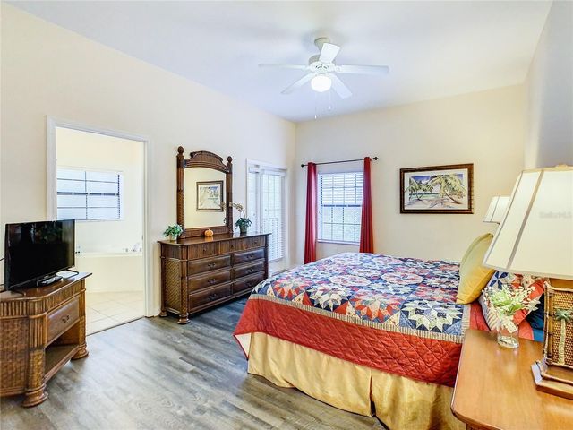 3050 PIRATES RETREAT COURT 207, Kissimmee, FL 34747