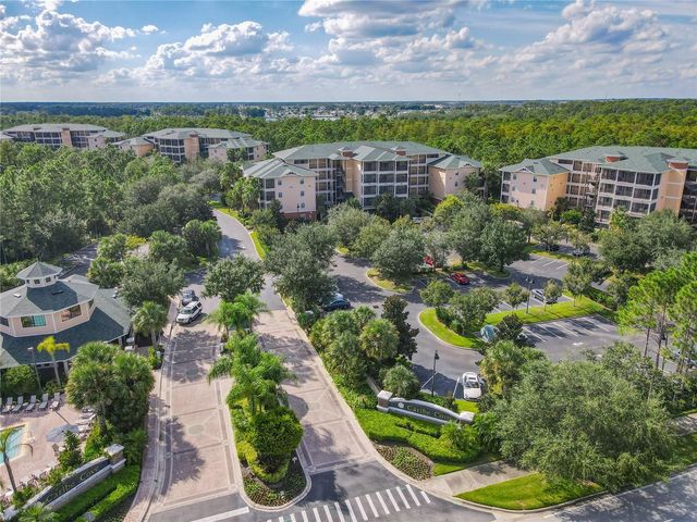 3050 PIRATES RETREAT COURT 207, Kissimmee, FL 34747