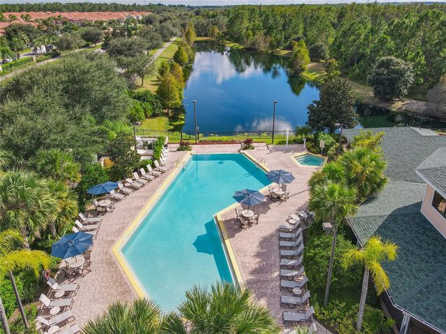 3050 PIRATES RETREAT COURT 207, Kissimmee, FL 34747