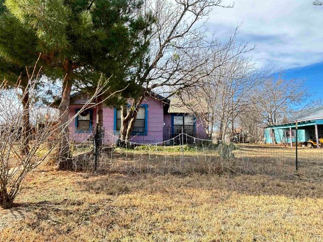 617 N ELECTRA STREET, Electra, TX 76360