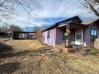 617 N ELECTRA STREET, Electra, TX 76360