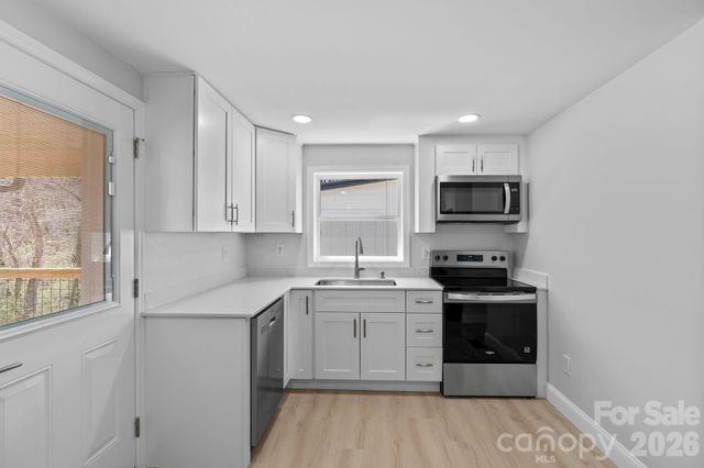 40 & 48 Sunnyside Road, Waynesville, NC 28786