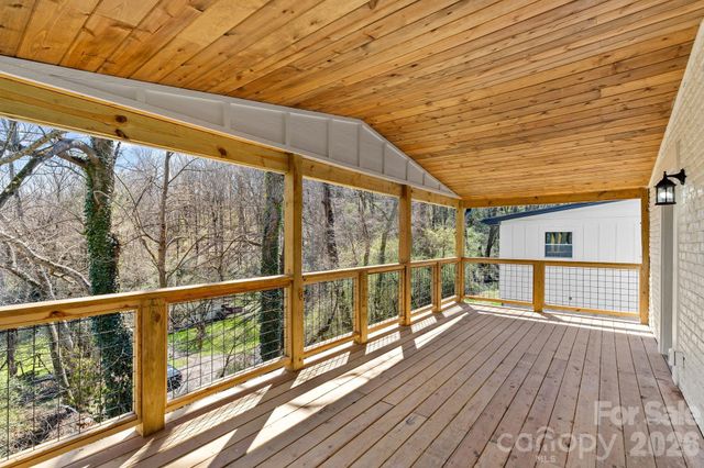 40 & 48 Sunnyside Road, Waynesville, NC 28786