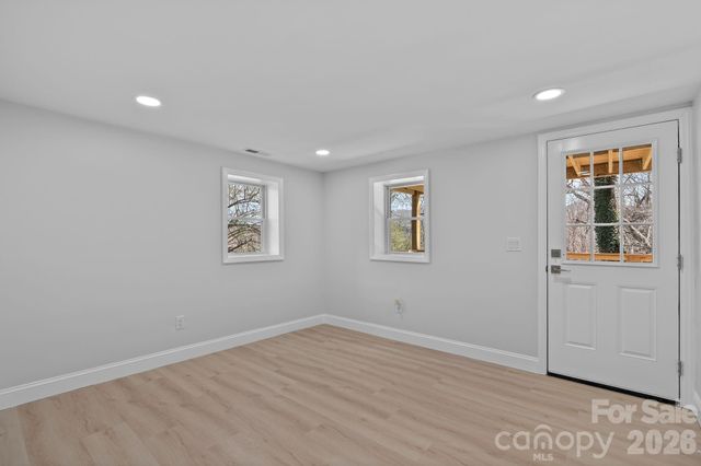 40 & 48 Sunnyside Road, Waynesville, NC 28786