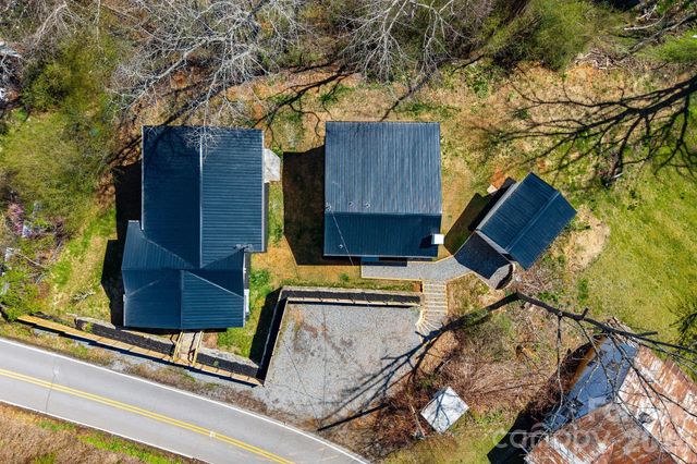 40 & 48 Sunnyside Road, Waynesville, NC 28786