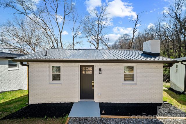 40 & 48 Sunnyside Road, Waynesville, NC 28786