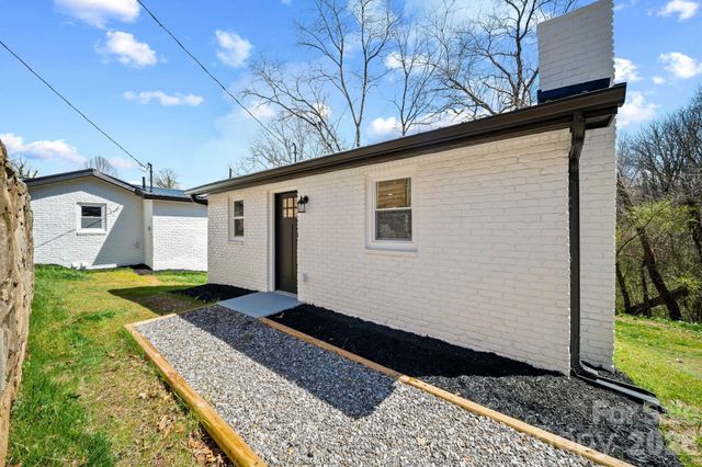 40 & 48 Sunnyside Road, Waynesville, NC 28786