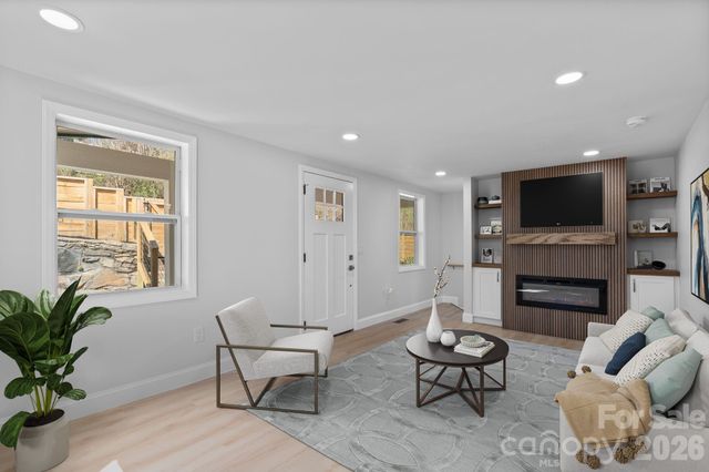 40 & 48 Sunnyside Road, Waynesville, NC 28786