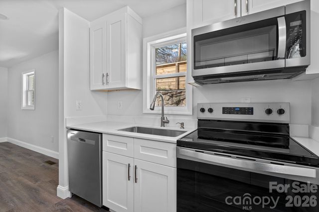 40 & 48 Sunnyside Road, Waynesville, NC 28786