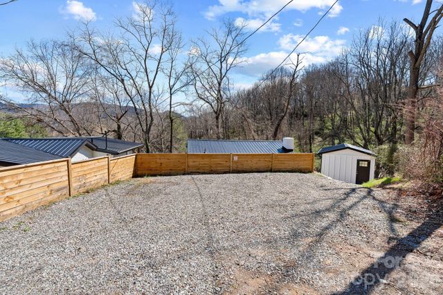 40 & 48 Sunnyside Road, Waynesville, NC 28786