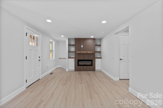 40 & 48 Sunnyside Road, Waynesville, NC 28786