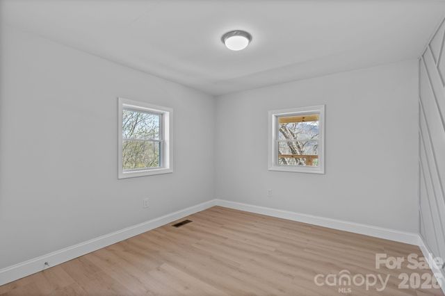 40 & 48 Sunnyside Road, Waynesville, NC 28786