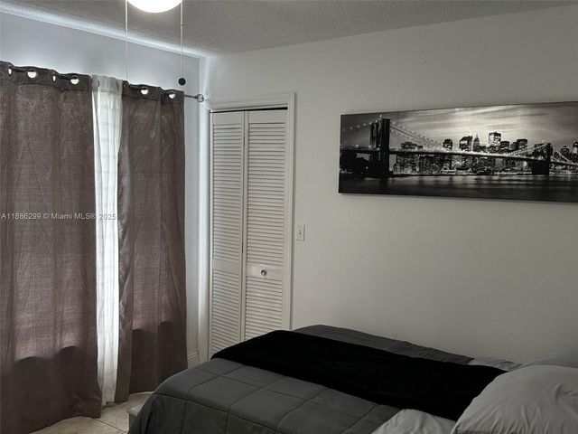 4424 NW Alsace Ave, Port St. Lucie, FL 34983