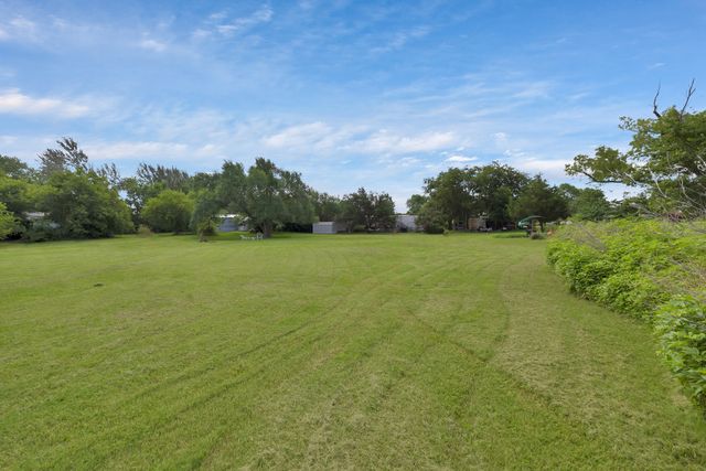 9437 Johns A Road, Alvarado, TX 76009