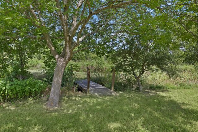 9437 Johns A Road, Alvarado, TX 76009