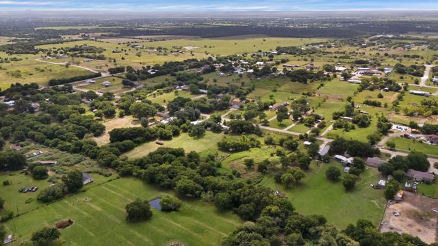 9437 Johns A Road, Alvarado, TX 76009