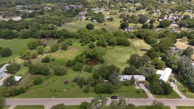 9437 Johns A Road, Alvarado, TX 76009