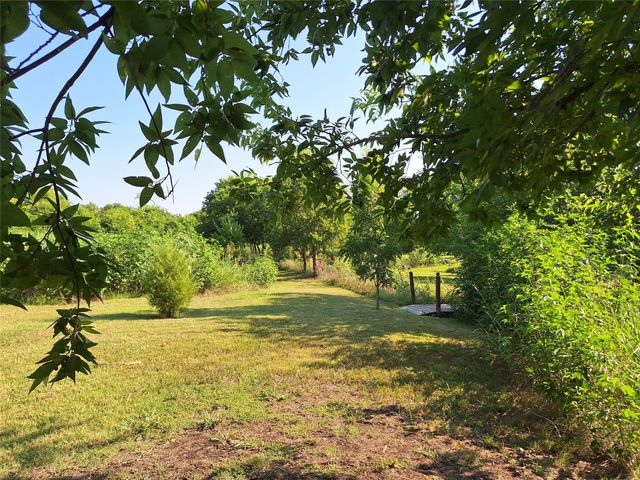 9437 Johns A Road, Alvarado, TX 76009