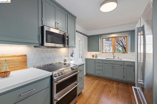 101 Windsor Ave., Kensington, CA 94708