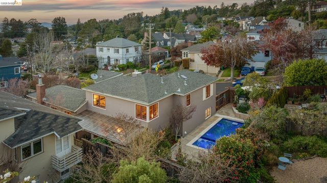 101 Windsor Ave., Kensington, CA 94708