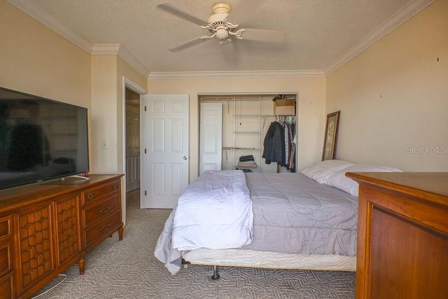 11001 SE SUNSET HARBOR ROAD B10, Summerfield, FL 34491