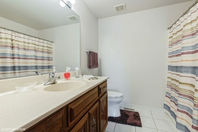 6433 Pine Cone Drive 1, Tinley Park, IL 60477