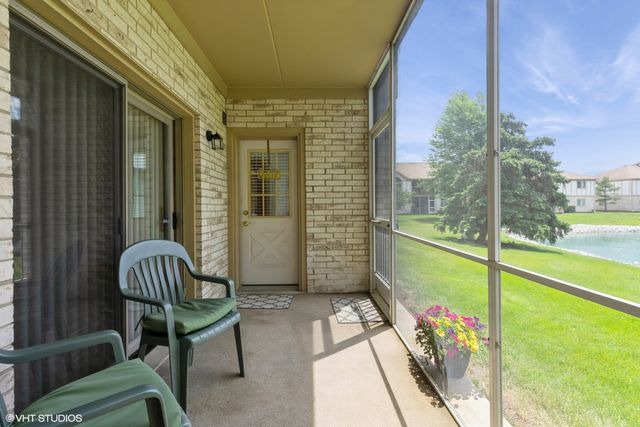 6433 Pine Cone Drive 1, Tinley Park, IL 60477