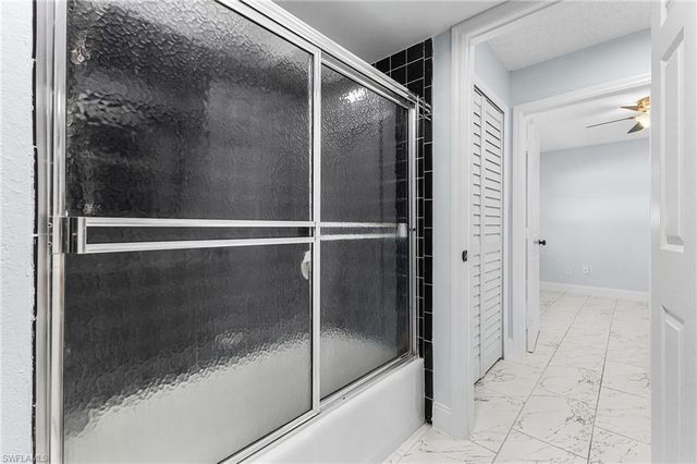 3855 SE 7th PL, Cape Coral, FL 33904