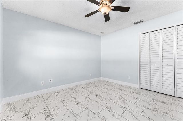 3855 SE 7th PL, Cape Coral, FL 33904