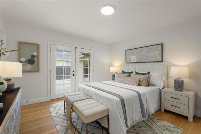 1704 Virginia Avenue, Redwood City, CA 94061