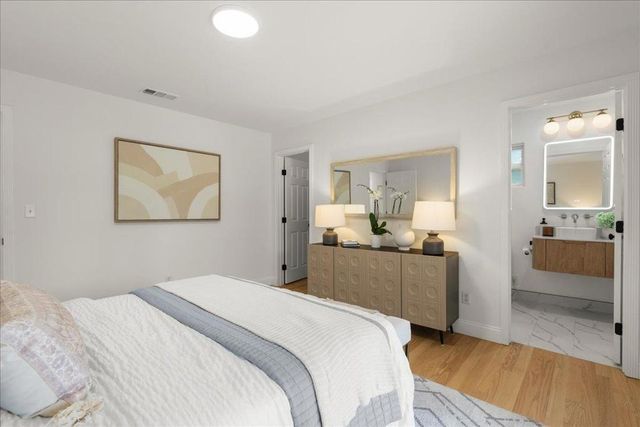 1704 Virginia Avenue, Redwood City, CA 94061