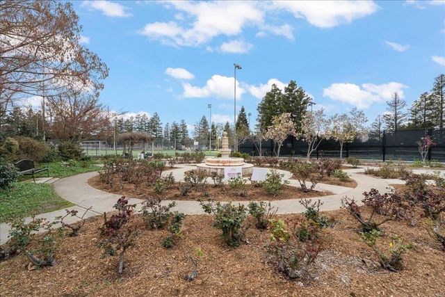 1704 Virginia Avenue, Redwood City, CA 94061