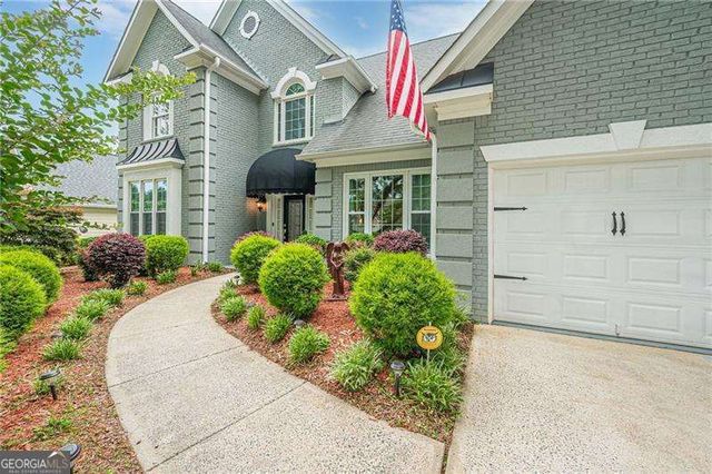 6685 Waterbury Way, Cumming, GA 30040