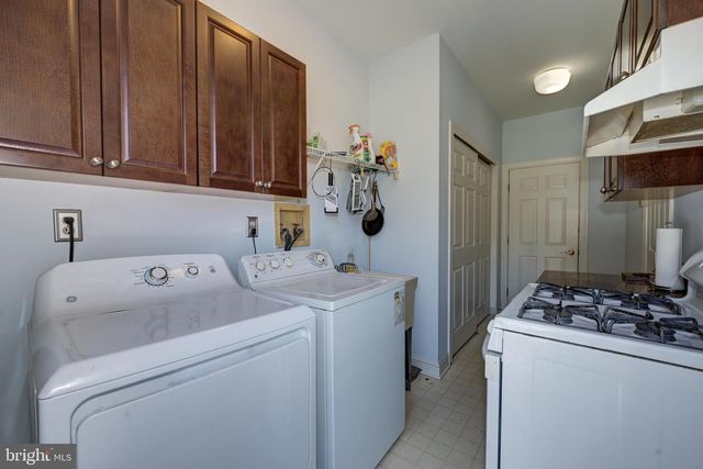 606 MCELWEE RD, Moorestown, NJ 08057