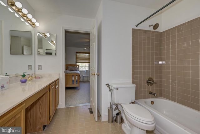606 MCELWEE RD, Moorestown, NJ 08057