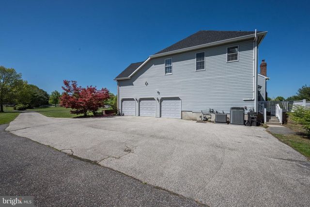606 MCELWEE RD, Moorestown, NJ 08057