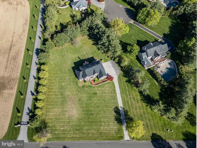 606 MCELWEE RD, Moorestown, NJ 08057
