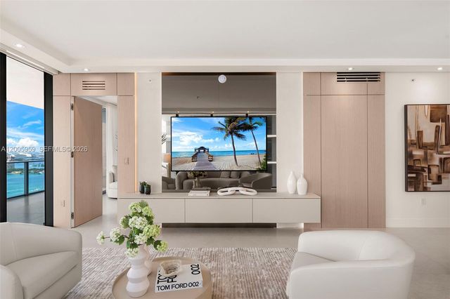 700 NE 24th St 3201, Miami, FL 33137