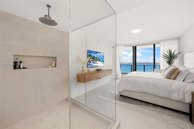 700 NE 24th St 3201, Miami, FL 33137