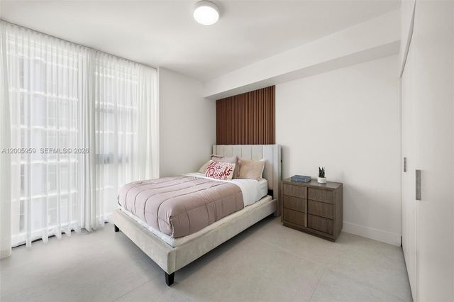 700 NE 24th St 3201, Miami, FL 33137