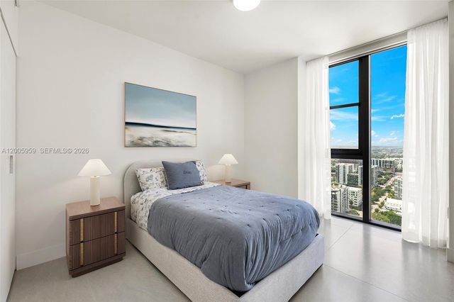 700 NE 24th St 3201, Miami, FL 33137