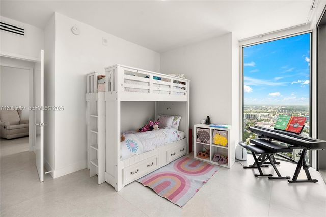 700 NE 24th St 3201, Miami, FL 33137